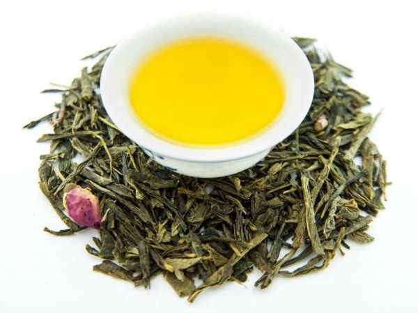 Thé vert sencha Sakura Japonais N°415 infusion visible